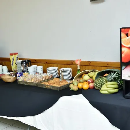 Sierra De Arcos Hotel 2*